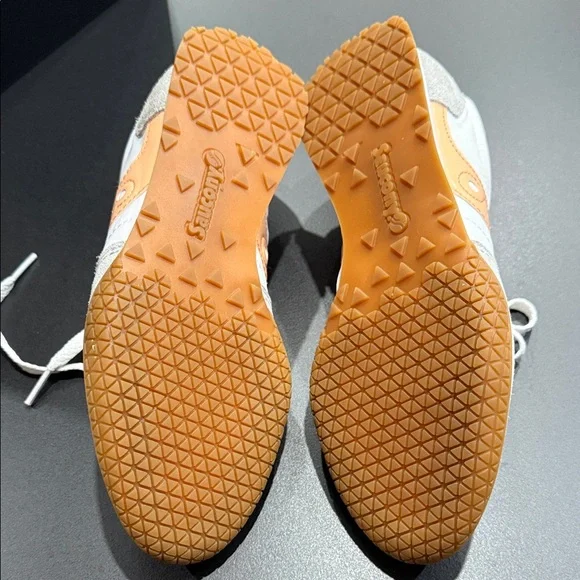 Saucony White and Orange Women's Sneakers - Picture 2 of 3